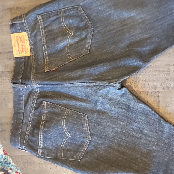 Men's Levi 505 Regular Jeans - Picture 4 of 5